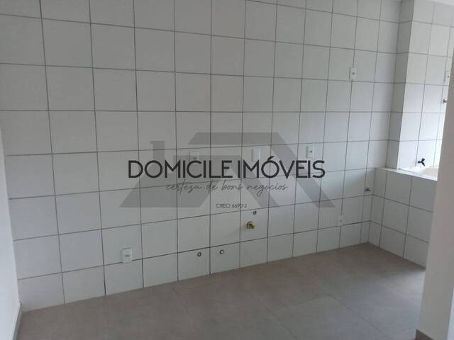 Apartamento para Locação em Criciúma - 3