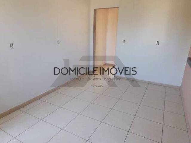 Apartamento para Locação em Criciúma - 4