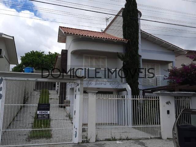 #811 - Casa para Venda em Criciúma - SC
