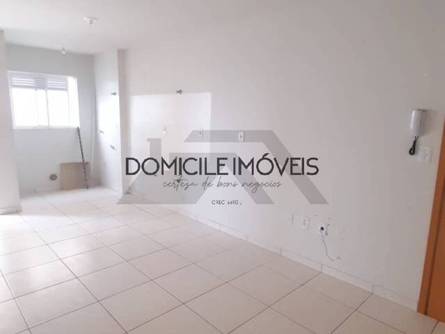 Apartamento para Locação em Criciúma - 2