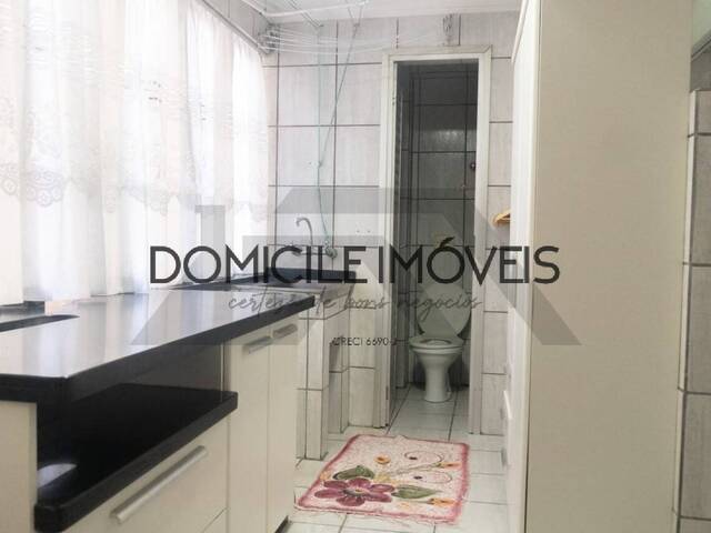 Apartamento para Venda em Criciúma - 5