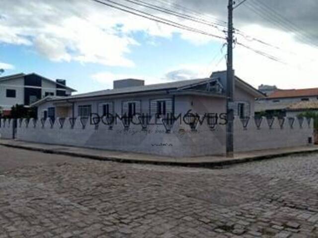 #1034 - Casa para Venda em Criciúma - SC
