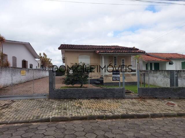 Casa para Locação em Criciúma - 2