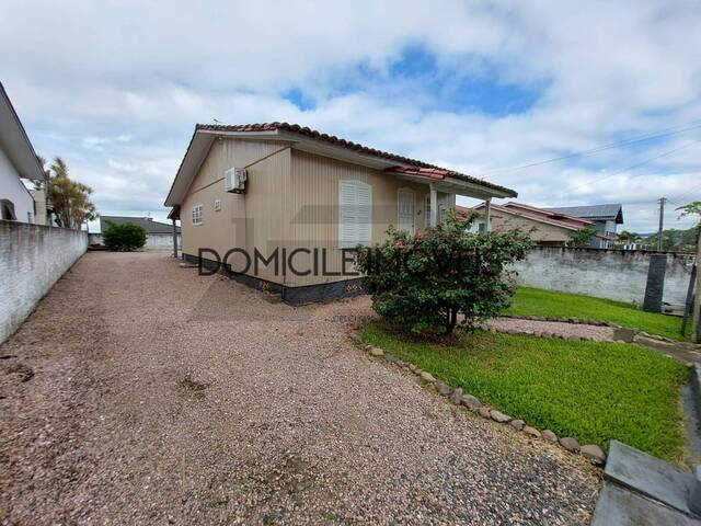 Casa para Locação em Criciúma - 3