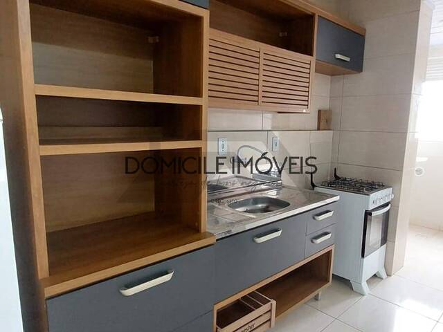 #1127 - Apartamento para Venda em Criciúma - SC - 2