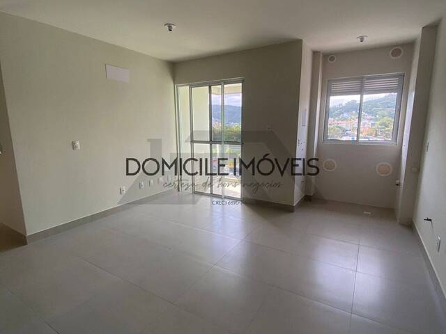 #1204 - Apartamento para Venda em Criciúma - SC - 2