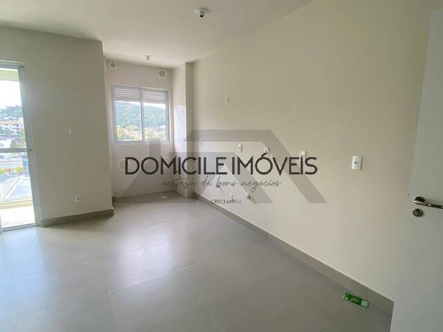 Apartamento para Venda em Criciúma - 4