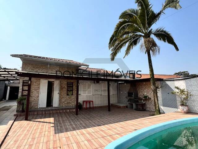 #1297 - Casa para Locação em Criciúma - SC - 3