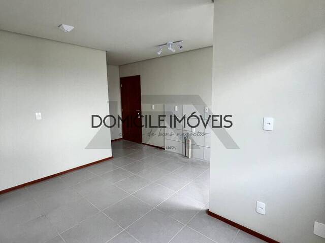 Apartamento para Locação em Criciúma - 4