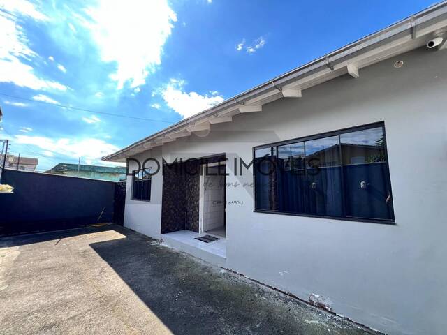 #1318 - Casa para Venda em Criciúma - SC - 3