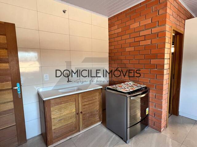#1377 - Casa para Locação em Criciúma - SC - 3