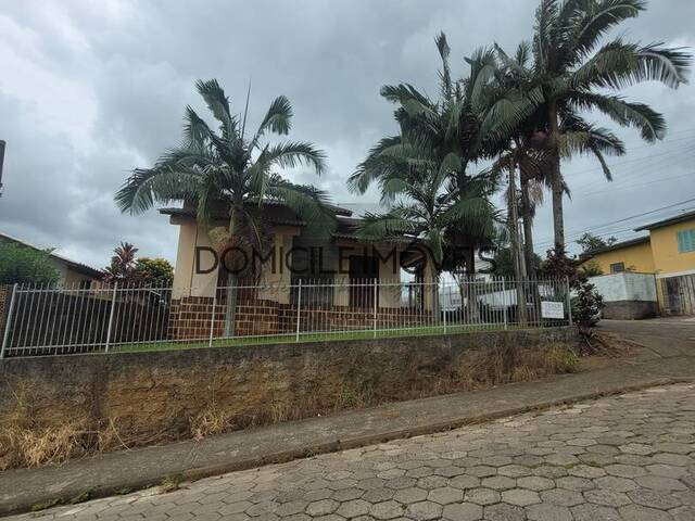 #1381 - Casa para Venda em Içara - SC - 2