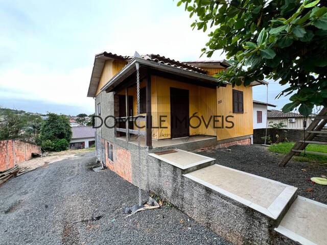 #1444 - Casa para Locação em Criciúma - SC - 3
