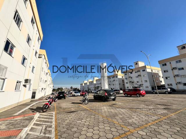 #875 - Apartamento para Locação em Criciúma - SC - 2