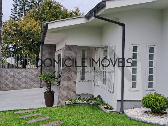 #1512 - Casa para Venda em Criciúma - SC - 2