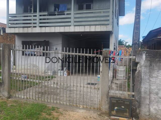 #1538 - Casa para Venda em Criciúma - SC - 3