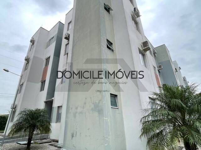Apartamento para Locação em Criciúma - 2