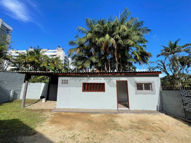 #1594 - Casa para Locação em Criciúma - SC - 1